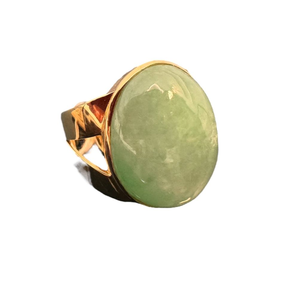 Anello Oro Giallo con Giada Imperiale