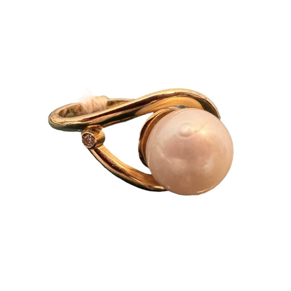 Anello Oro Giallo con Perla e Diamante Naturali